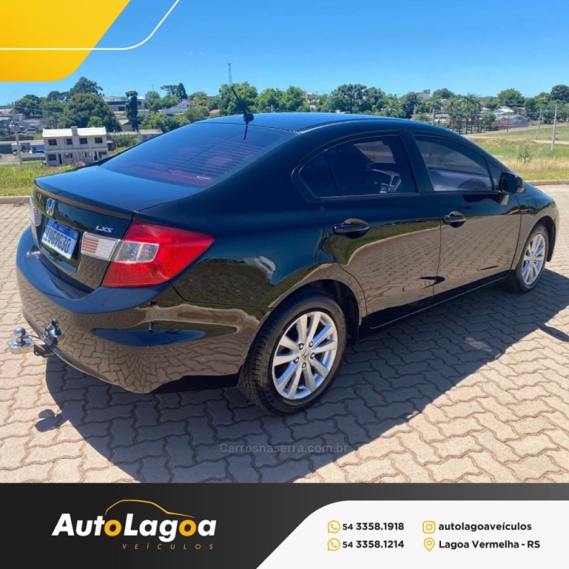 CIVIC 1.8 LXS 16V FLEX 4P MANUAL - 2014 - LAGOA VERMELHA