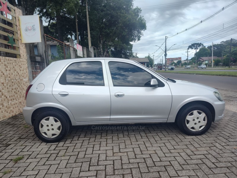 CELTA 1.0 MPFI LT 8V FLEX 4P MANUAL - 2013 - CANELA