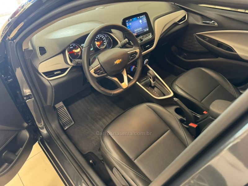 ONIX 1.0	PREMIER II PLUS 12V TURBO FLEX 4P AUTOMÁTICO - 2025 - VERANóPOLIS