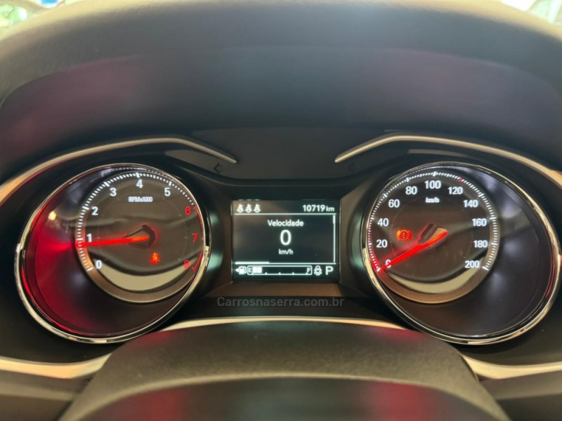 ONIX 1.0	PREMIER II PLUS 12V TURBO FLEX 4P AUTOMÁTICO - 2025 - VERANóPOLIS