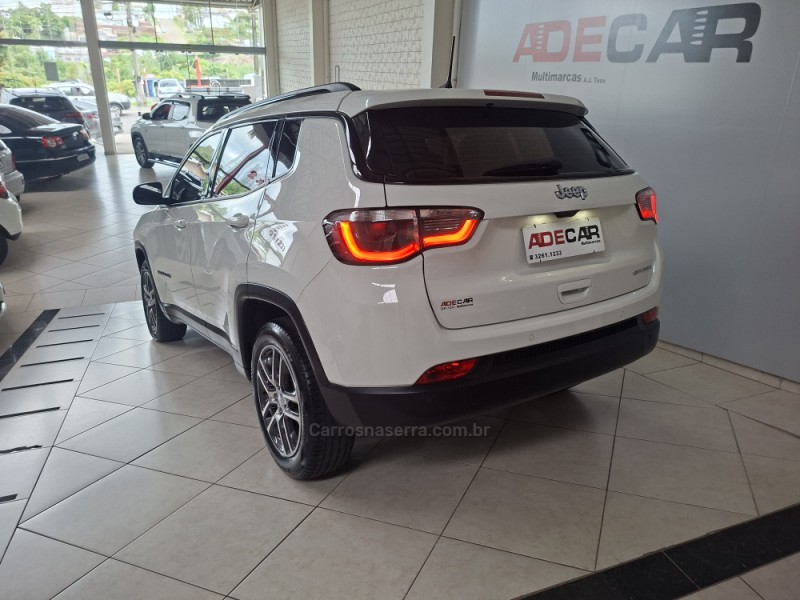 COMPASS 2.0 16V FLEX SPORT AUTOMÁTICO - 2019 - FARROUPILHA