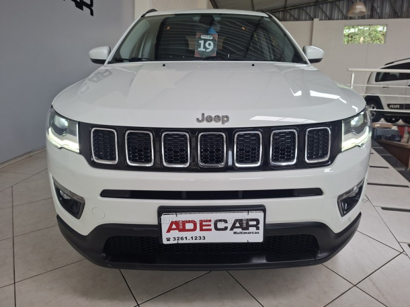 COMPASS 2.0 16V FLEX SPORT AUTOMÁTICO - 2019 - FARROUPILHA