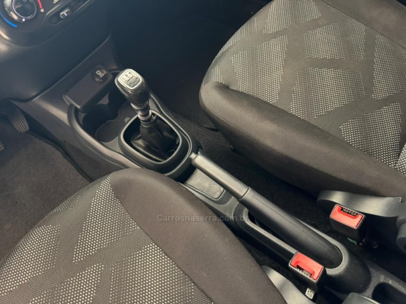 MOBI 1.0 8V EVO FLEX LIKE. MANUAL - 2019 - VERANóPOLIS