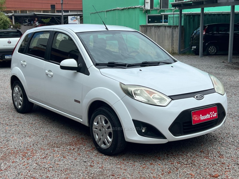 FIESTA 1.6 MPI CLASS HATCH 8V FLEX 4P MANUAL - 2013 - FARROUPILHA