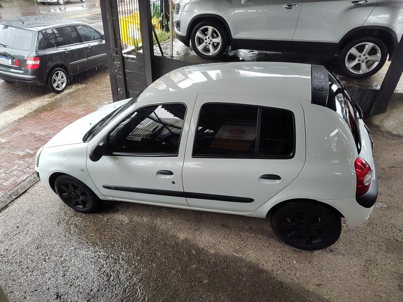 CLIO 1.0 AUTHENTIQUE 8V GASOLINA 4P MANUAL - 2006 - CAXIAS DO SUL