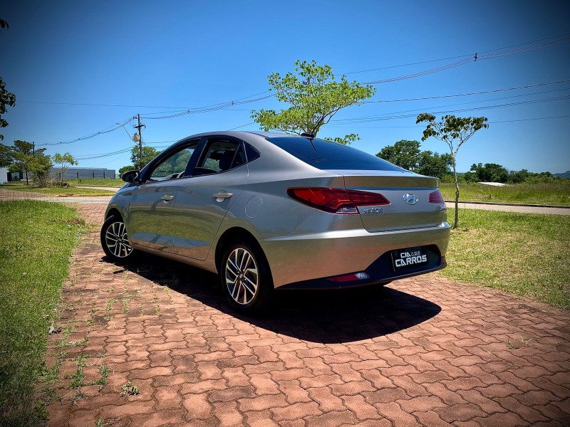 HB20S  - 2022 - LAJEADO