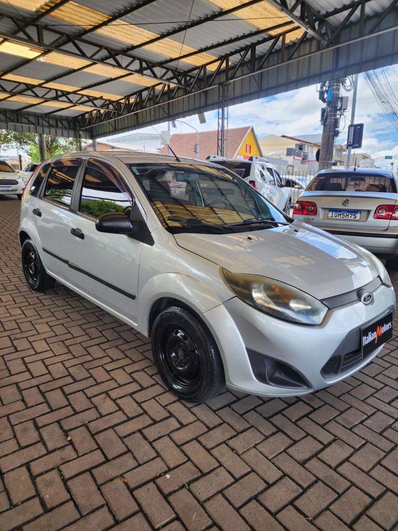 FIESTA 1.6 MPI HATCH 8V FLEX 4P MANUAL - 2011 - CAXIAS DO SUL
