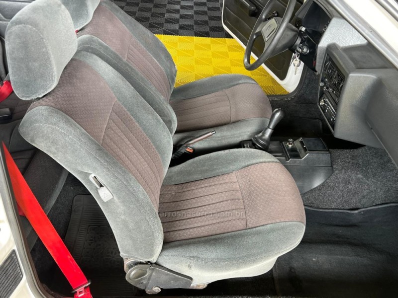 GOL 1.6 CL 8V GASOLINA 2P MANUAL - 1988 - CAXIAS DO SUL