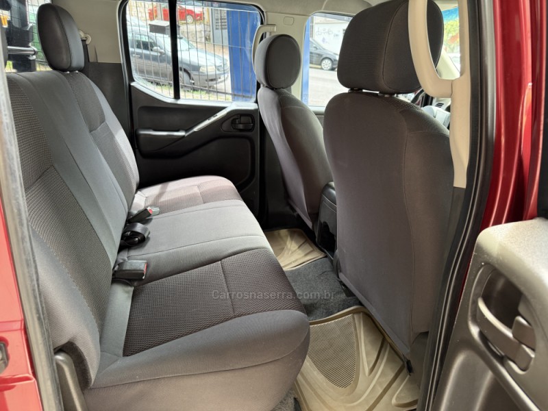 FRONTIER 2.5 S 4X4 CD TURBO ELETRONIC DIESEL 4P MANUAL - 2015 - CAXIAS DO SUL