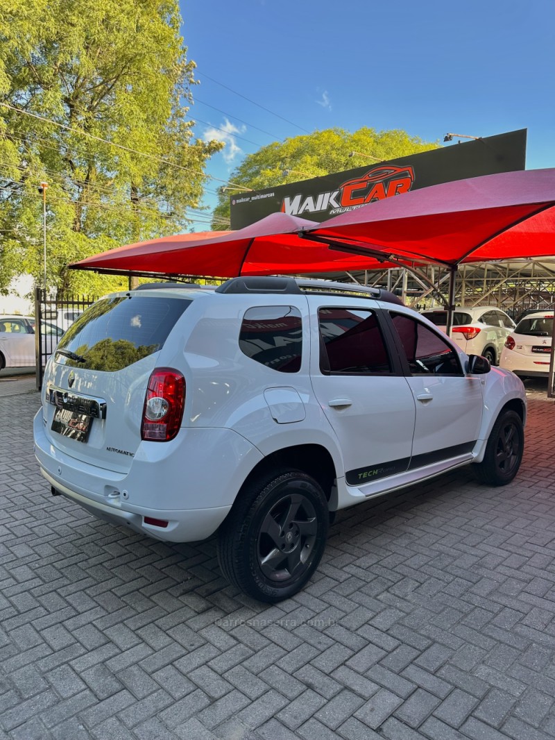 DUSTER 2.0 TECH ROAD 4X2 16V FLEX 4P AUTOMÁTICO - 2014 - ESTâNCIA VELHA
