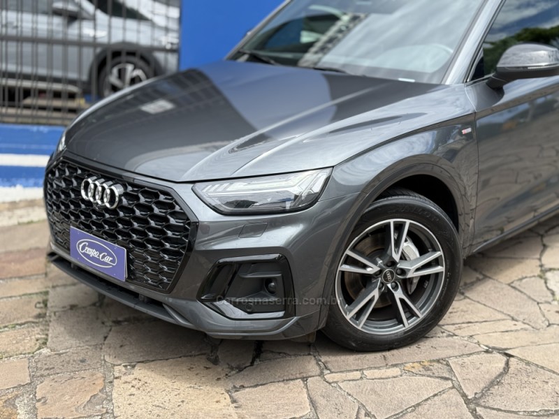 Q5 2.0 55 TFSI PHEV SPORTBACK PERFORMANCE BLACK QUATTRO HÍBRIDO 4P AUTOMÁTICO - 2023 - CAXIAS DO SUL