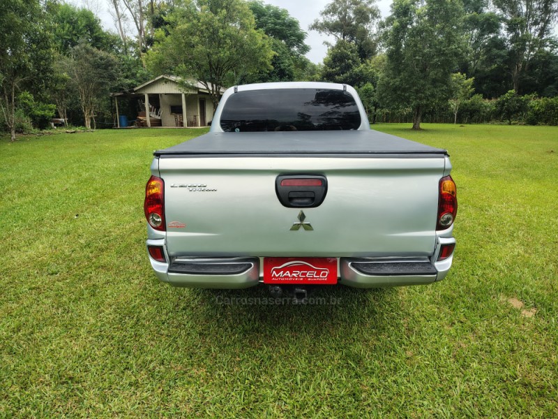 L200 TRITON 3.2 GLX 4X4 CD 16V TURBO INTERCOLER DIESEL 4P MANUAL - 2013 - GUAPORé