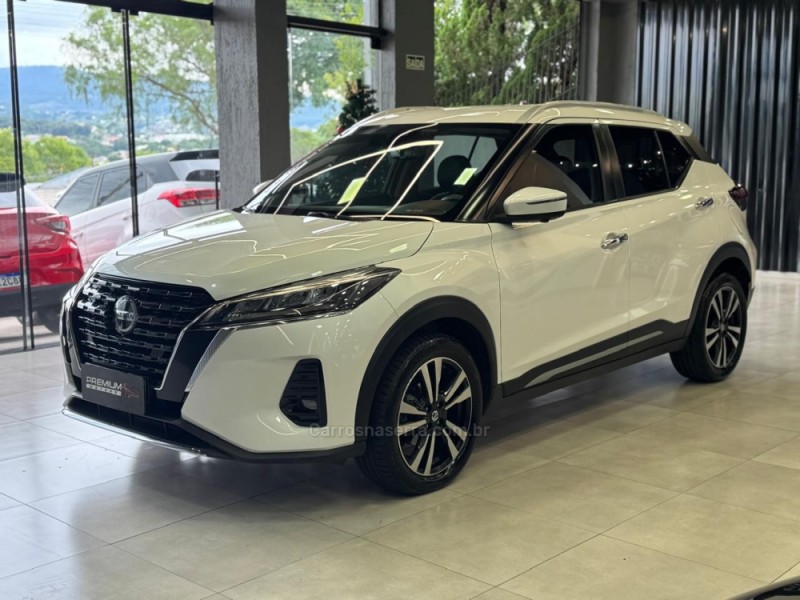 KICKS 1.6 EXCLUSIVE 16V FLEX 4P AUTOMÁTICO - 2022 - DOIS IRMãOS