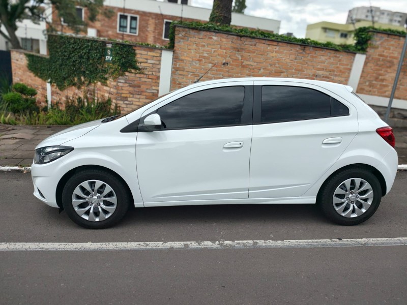 ONIX 1.4 MPFI LT 8V FLEX 4P AUTOMÁTICO - 2018 - FARROUPILHA