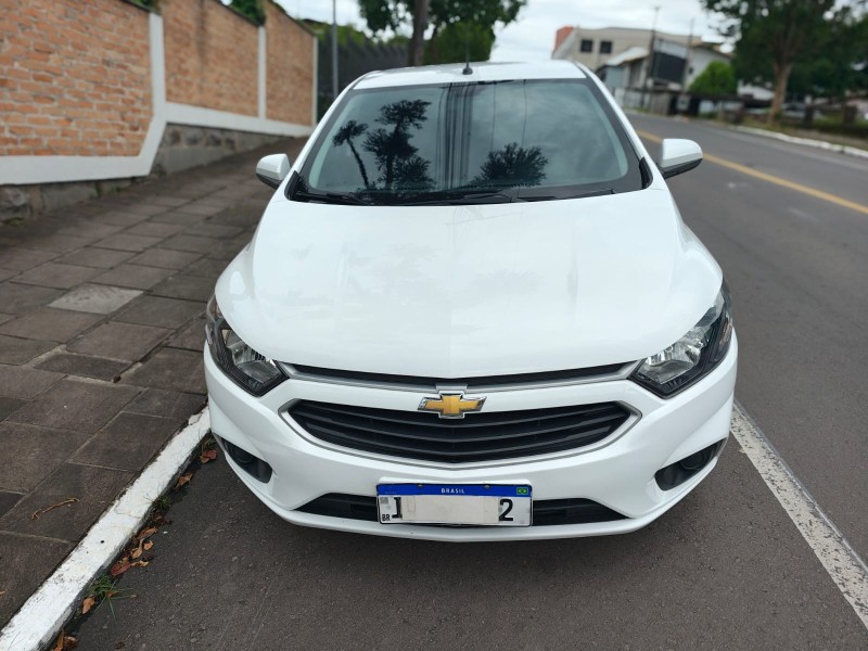 ONIX 1.4 MPFI LT 8V FLEX 4P AUTOMÁTICO - 2018 - FARROUPILHA