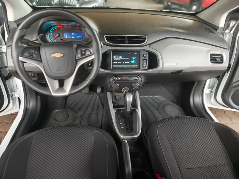 ONIX 1.4 MPFI LT 8V FLEX 4P AUTOMÁTICO - 2018 - FARROUPILHA