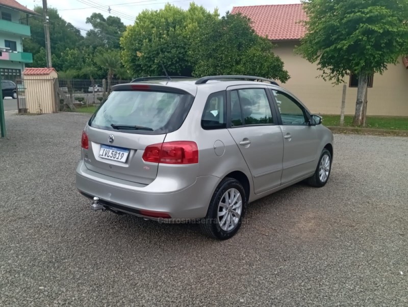 SPACEFOX 1.6 MSI TRENDLINE 8V FLEX 4P MANUAL - 2014 - PICADA CAFé