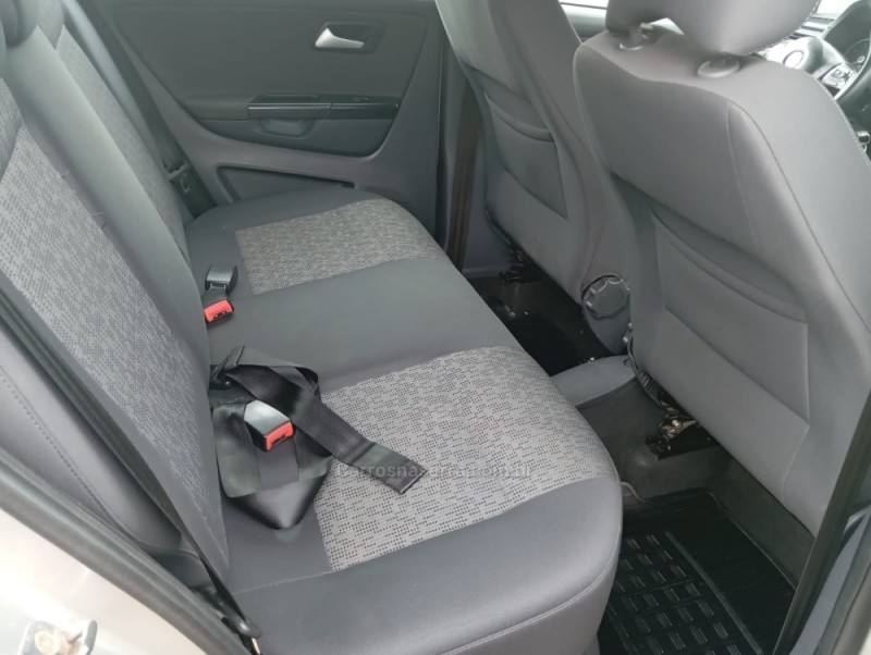 SPACEFOX 1.6 MSI TRENDLINE 8V FLEX 4P MANUAL - 2014 - PICADA CAFé