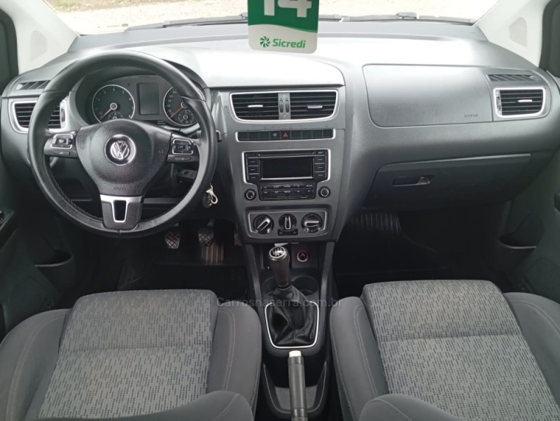 SPACEFOX 1.6 MSI TRENDLINE 8V FLEX 4P MANUAL - 2014 - PICADA CAFé