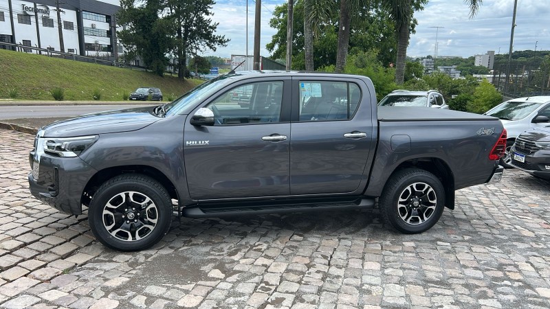 HILUX 2.8 SRV 4X4 CD 16V DIESEL 4P AUTOMÁTICO - 2026 - FARROUPILHA