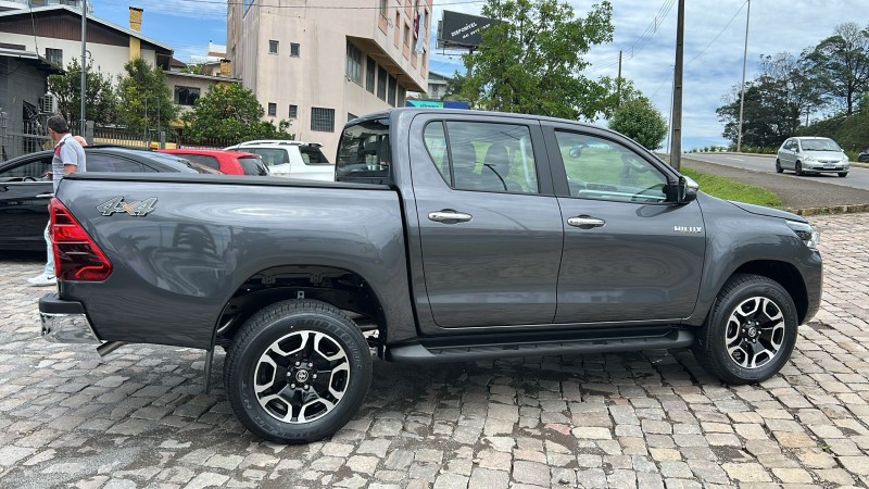 HILUX 2.8 SRV 4X4 CD 16V DIESEL 4P AUTOMÁTICO - 2026 - FARROUPILHA