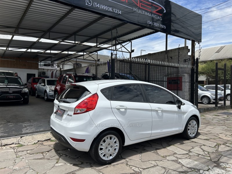 FIESTA 1.6 SE HATCH 16V FLEX 4P MANUAL - 2018 - CAXIAS DO SUL