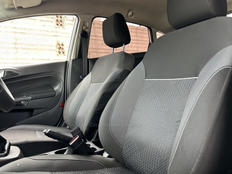 FIESTA 1.6 SE HATCH 16V FLEX 4P MANUAL - 2018 - CAXIAS DO SUL