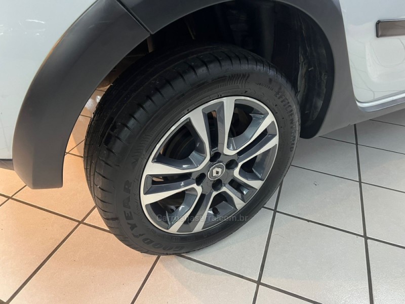 SANDERO 1.6 STEPWAY ICONIC X-TRONIC 16V FLEX 4P AUTOMÁTICO - 2022 - CAXIAS DO SUL