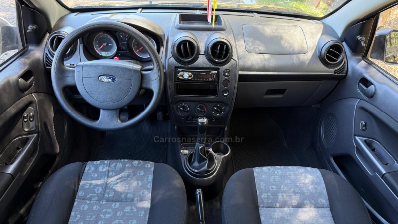 FIESTA 1.0 MPI CLASS 8V FLEX 4P MANUAL - 2013 - GUAPORé