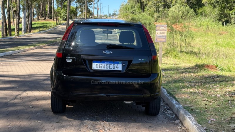 FIESTA 1.0 MPI CLASS 8V FLEX 4P MANUAL - 2013 - GUAPORé