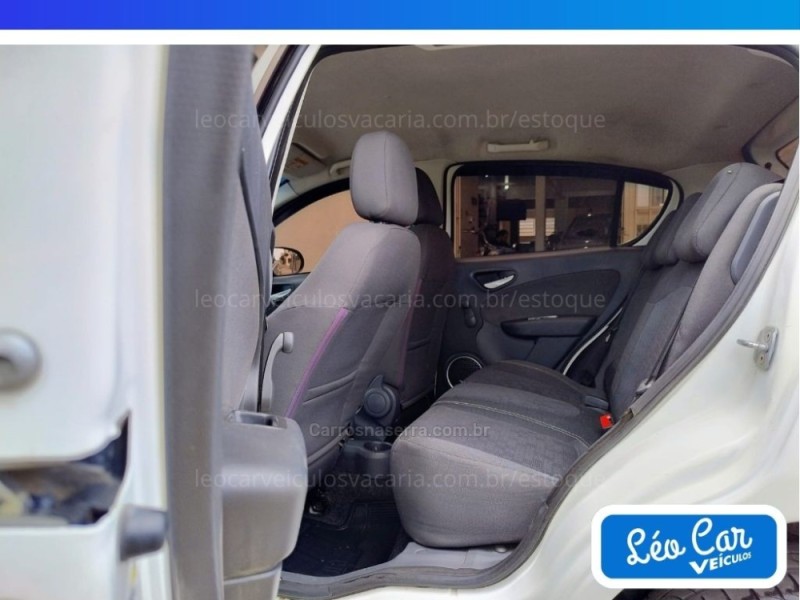 PALIO 1.0 MPI ATTRACTIVE 8V FLEX 4P MANUAL - 2017 - VACARIA