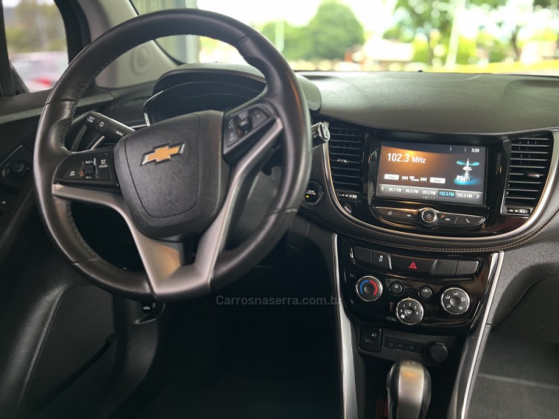 TRACKER 1.4 16V TURBO FLEX PREMIER AUTOMÁTICO - 2018 - BOM PRINCíPIO