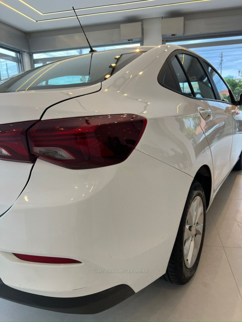 ONIX 1.0 LT 12V FLEX 4P MANUAL - 2023 - CAXIAS DO SUL