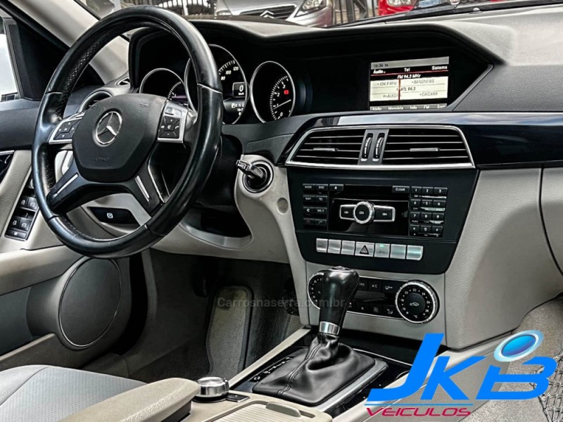 C 180 1.6 CGI SPORT 16V TURBO GASOLINA 4P AUTOMÁTICO - 2014 - NOVO HAMBURGO