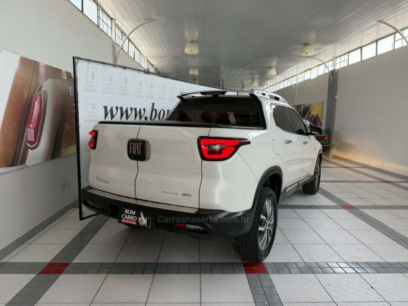 TORO 2.0 16V TURBO DIESEL VOLCANO AT9 4X4 AUTOMÁTICO - 2019 - PORTO ALEGRE