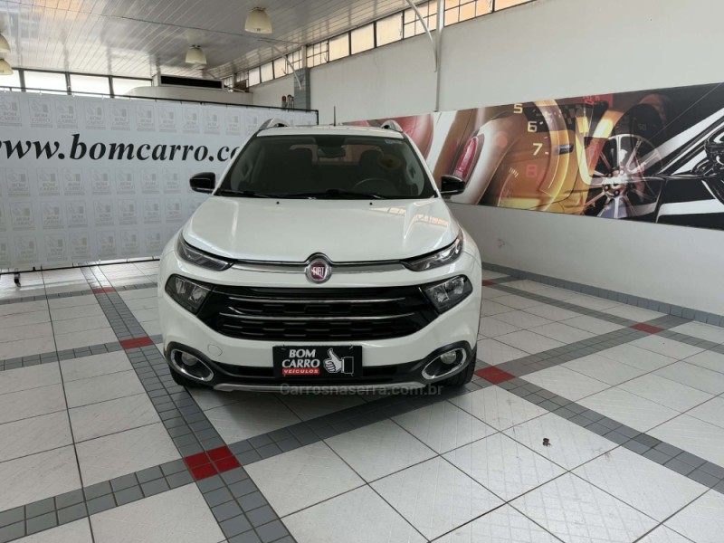 TORO 2.0 16V TURBO DIESEL VOLCANO AT9 4X4 AUTOMÁTICO - 2019 - PORTO ALEGRE