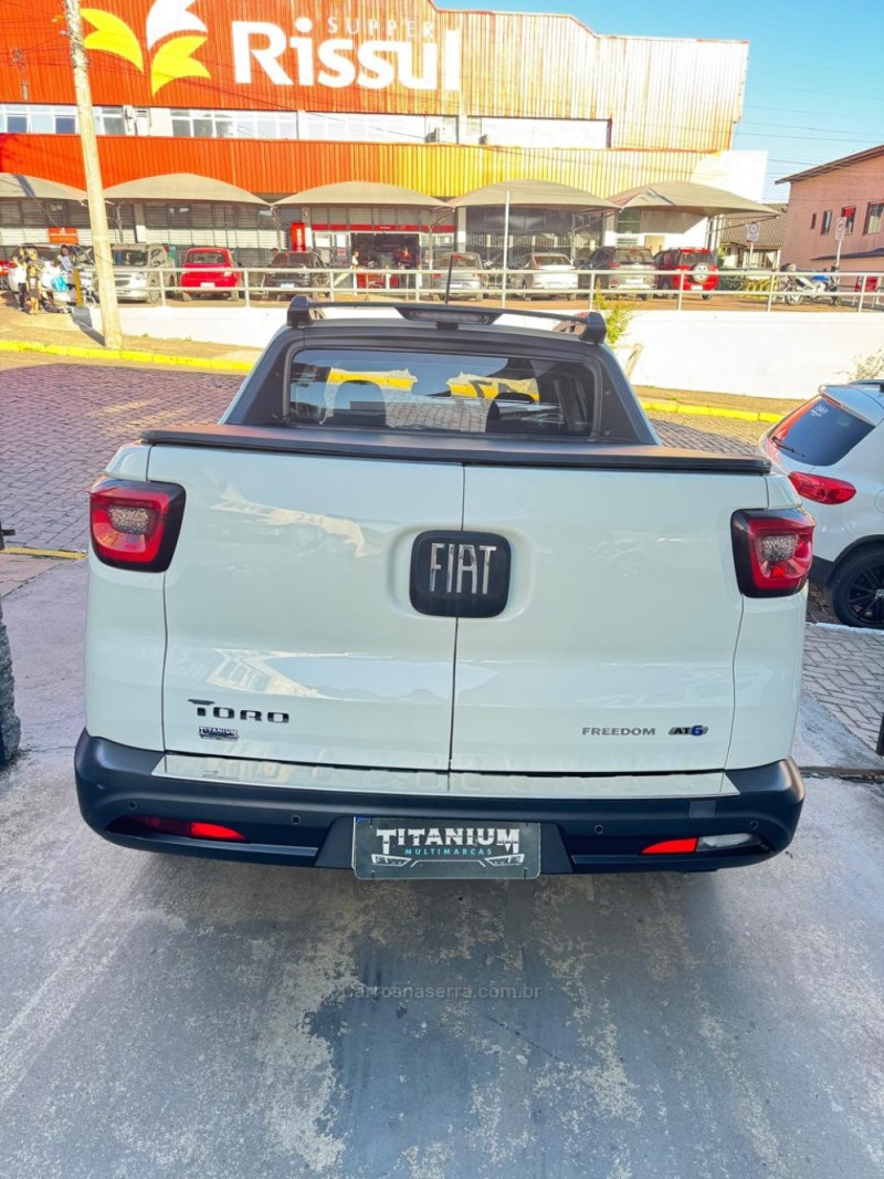 TORO 1.8 16V EVO FLEX FREEDOM AUTOMÁTICO - 2017 - SãO FRANCISCO DE PAULA