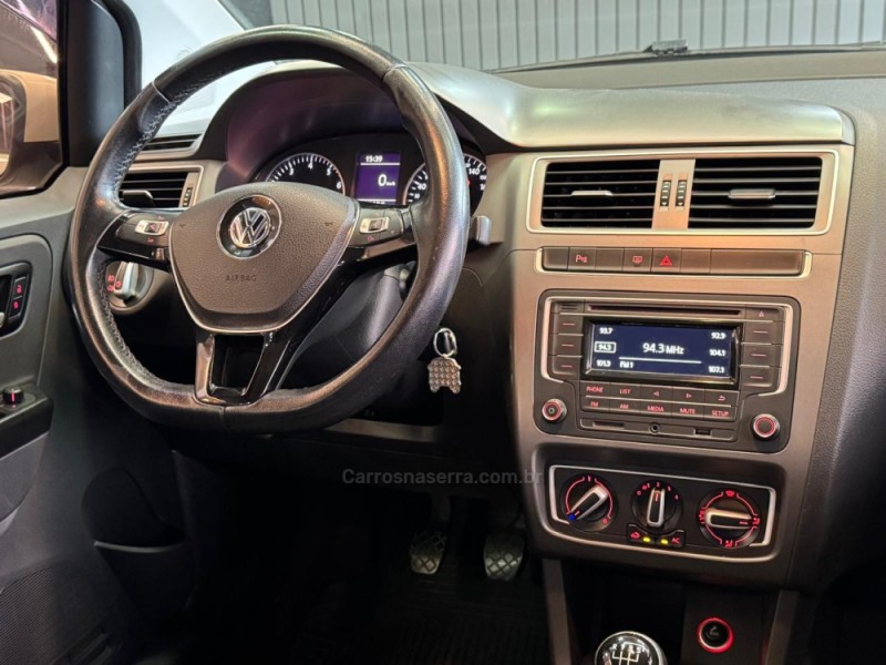 FOX 1.0 MPI COMFORTLINE 12V FLEX 4P MANUAL - 2016 - DOIS IRMãOS