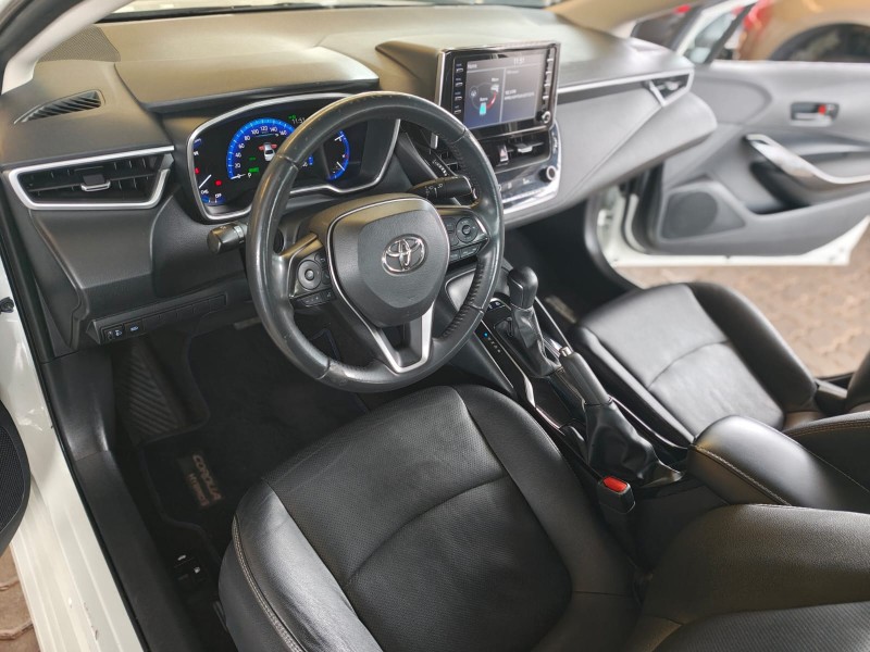 COROLLA 1.8 ALTIS 16V HÍBRIDO 4P AUTOMÁTICO - 2021 - FARROUPILHA
