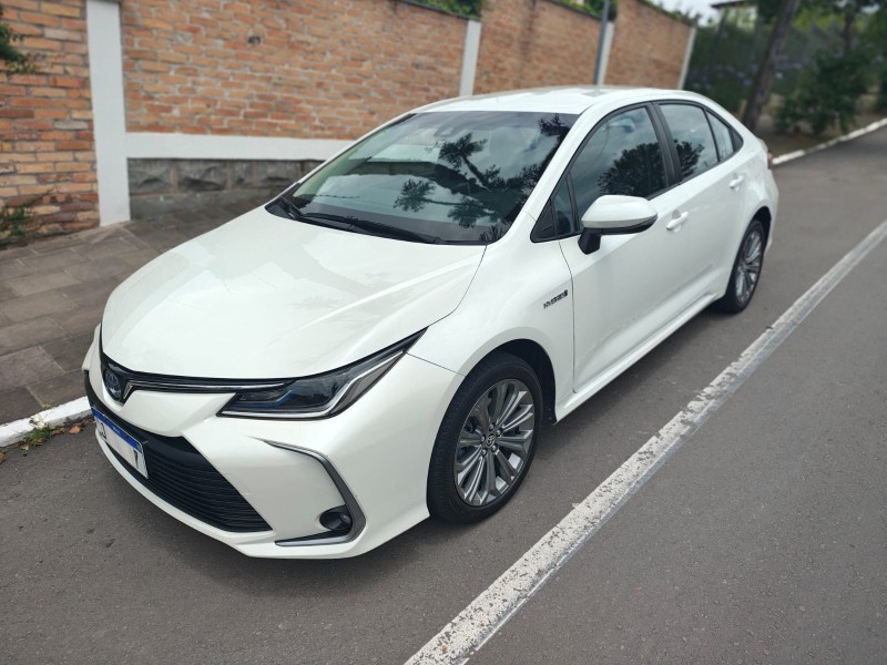 corolla 1.8 altis 16v hibrido 4p automatico 2021 farroupilha
