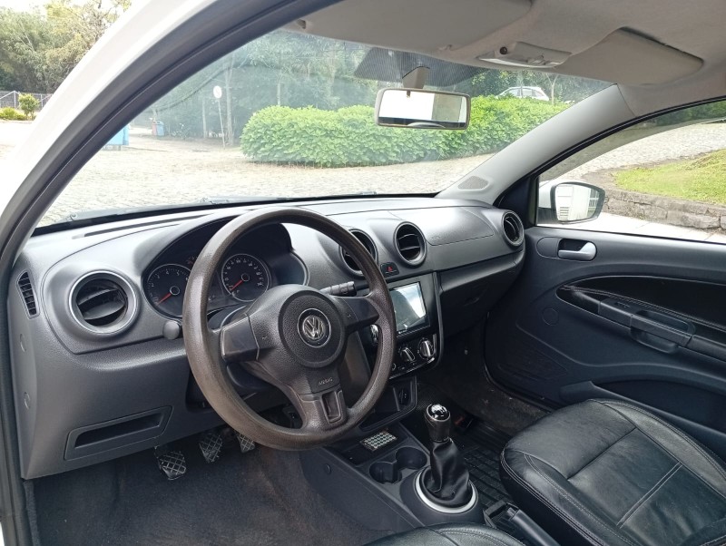 SAVEIRO 1.6 MI TRENDLINE CS 8V FLEX 2P MANUAL - 2015 - FARROUPILHA