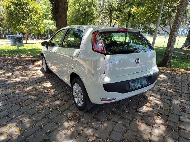 PUNTO 1.4 ATTRACTIVE ITALIA 8V FLEX 4P MANUAL - 2016 - CAXIAS DO SUL