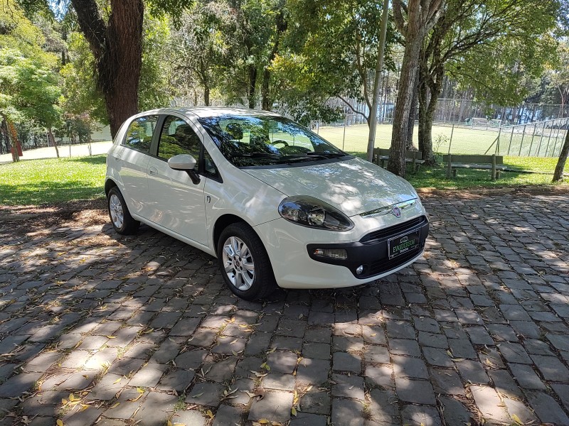 PUNTO 1.4 ATTRACTIVE ITALIA 8V FLEX 4P MANUAL - 2016 - CAXIAS DO SUL