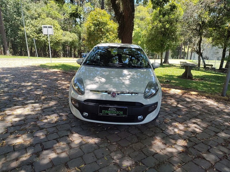 PUNTO 1.4 ATTRACTIVE ITALIA 8V FLEX 4P MANUAL - 2016 - CAXIAS DO SUL