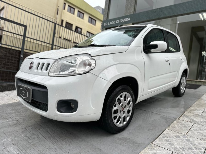 UNO 1.0 VIVACE 8V FLEX 4P MANUAL - 2014 - CAXIAS DO SUL