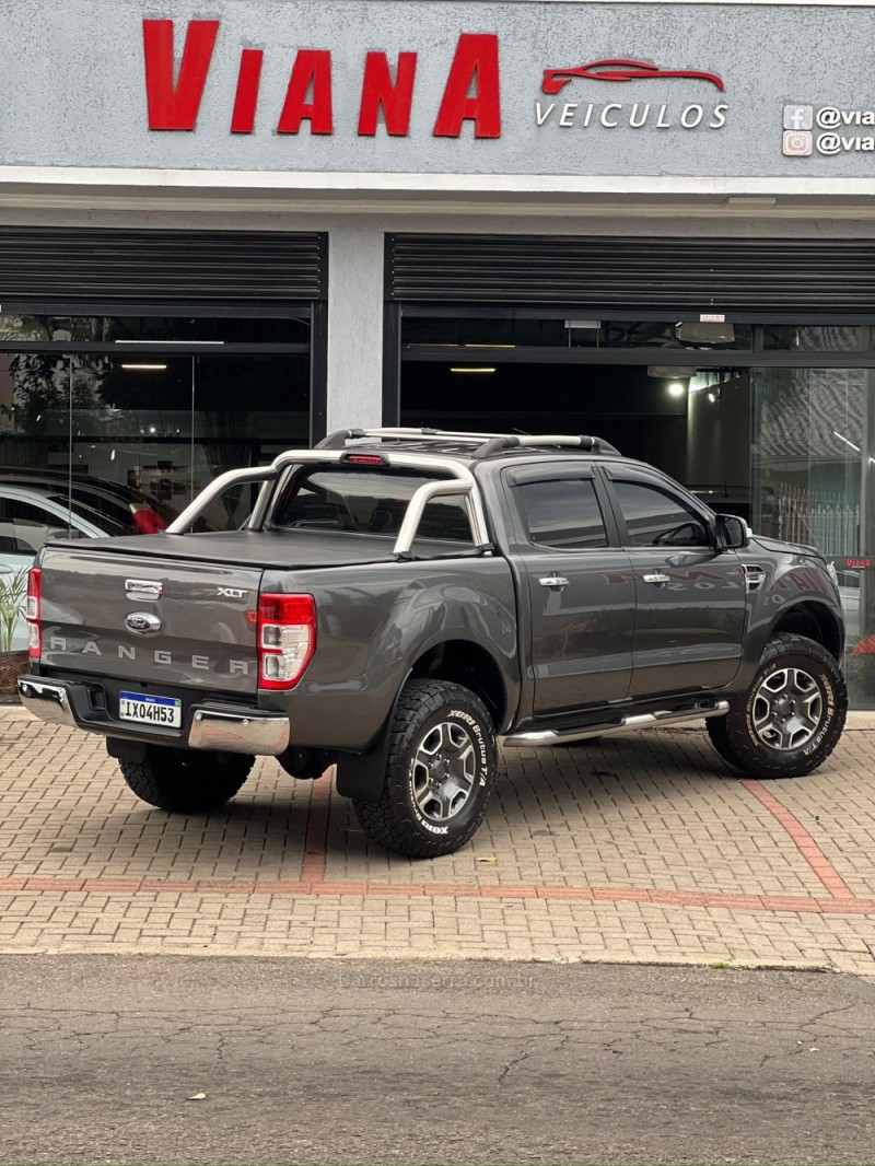 RANGER 2.5 XLT 4X2 CD 16V FLEX 4P MANUAL - 2017 - SAPUCAIA DO SUL