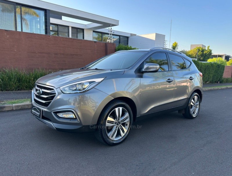 ix35 2.0 gl 4x2 16v flex 4p automatico 2017 sao leopoldo