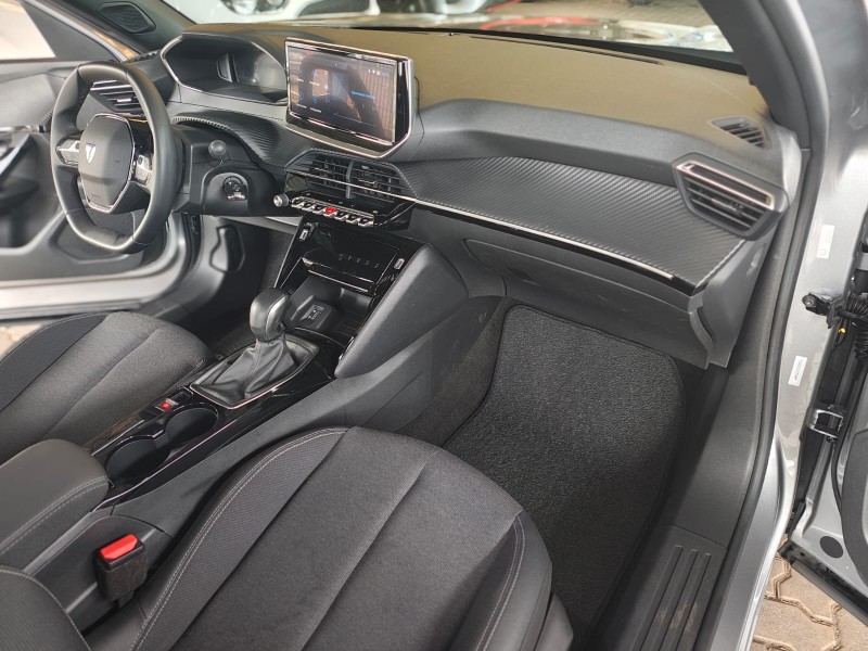 2008 1.0 ACTIVE 12V FLEX 4P AUTOMÁTICO - 2025 - FARROUPILHA