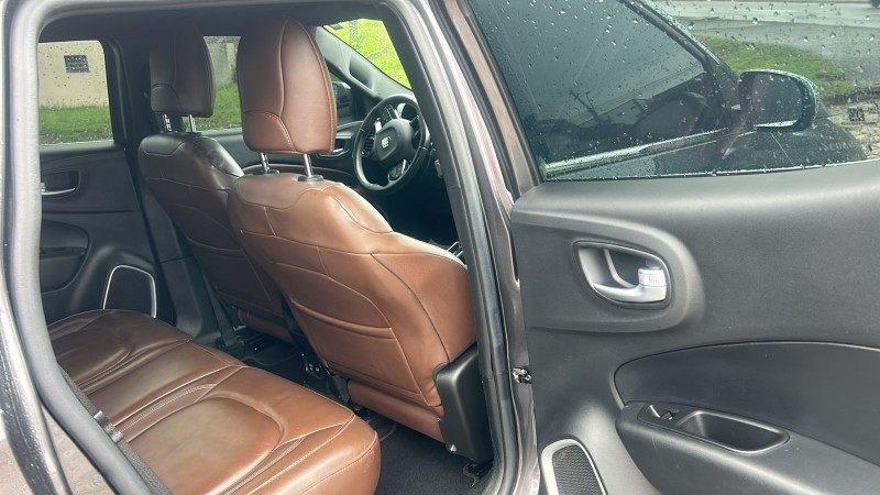 TORO 2.0 16V TURBO DIESEL RANCH AT 4X4 AUTOMÁTICO - 2022 - FARROUPILHA