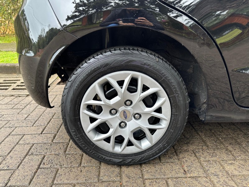 KA 1.0 SE 12V FLEX 4P MANUAL - 2017 - CAXIAS DO SUL